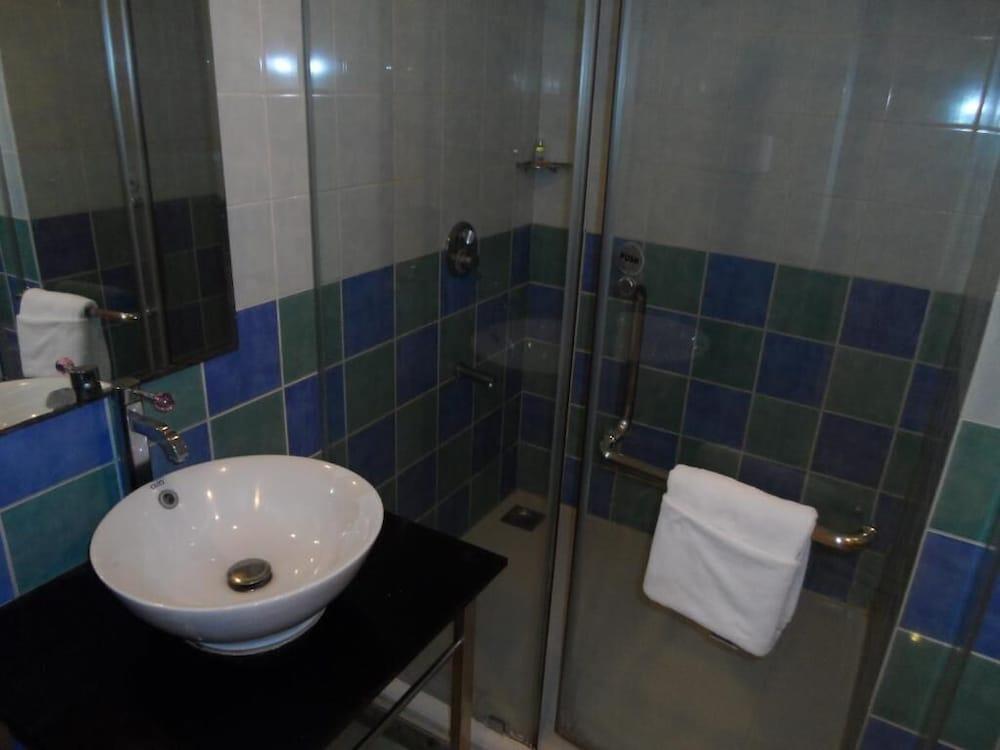 Aditya Hometel Hyderabad Exterior foto