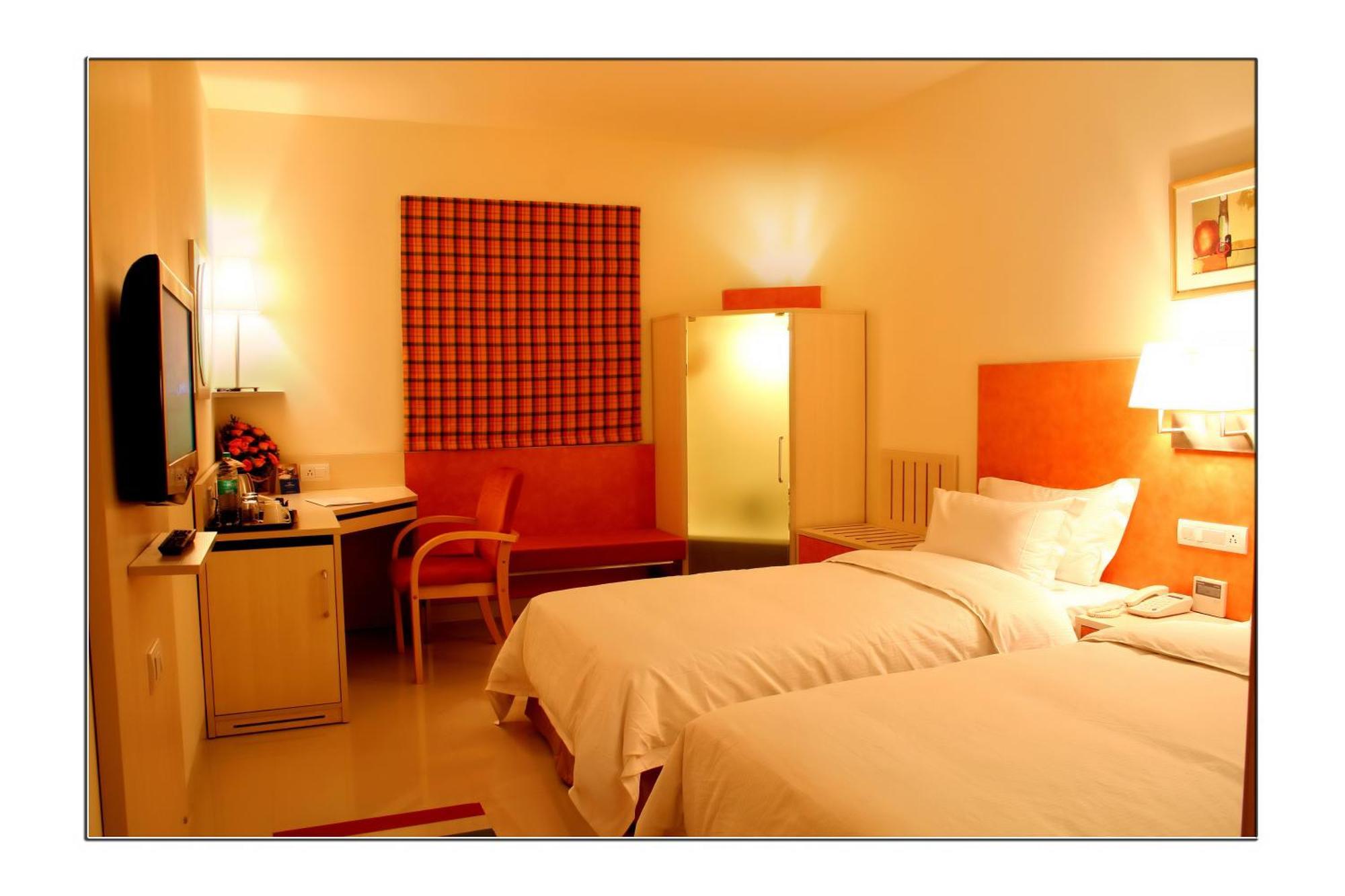Aditya Hometel Hyderabad Quarto foto