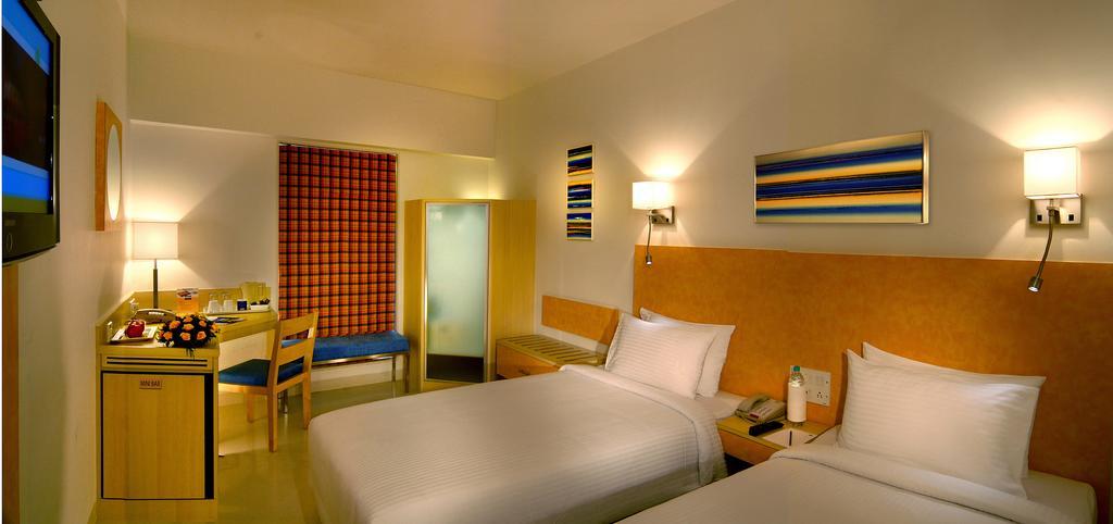Aditya Hometel Hyderabad Exterior foto